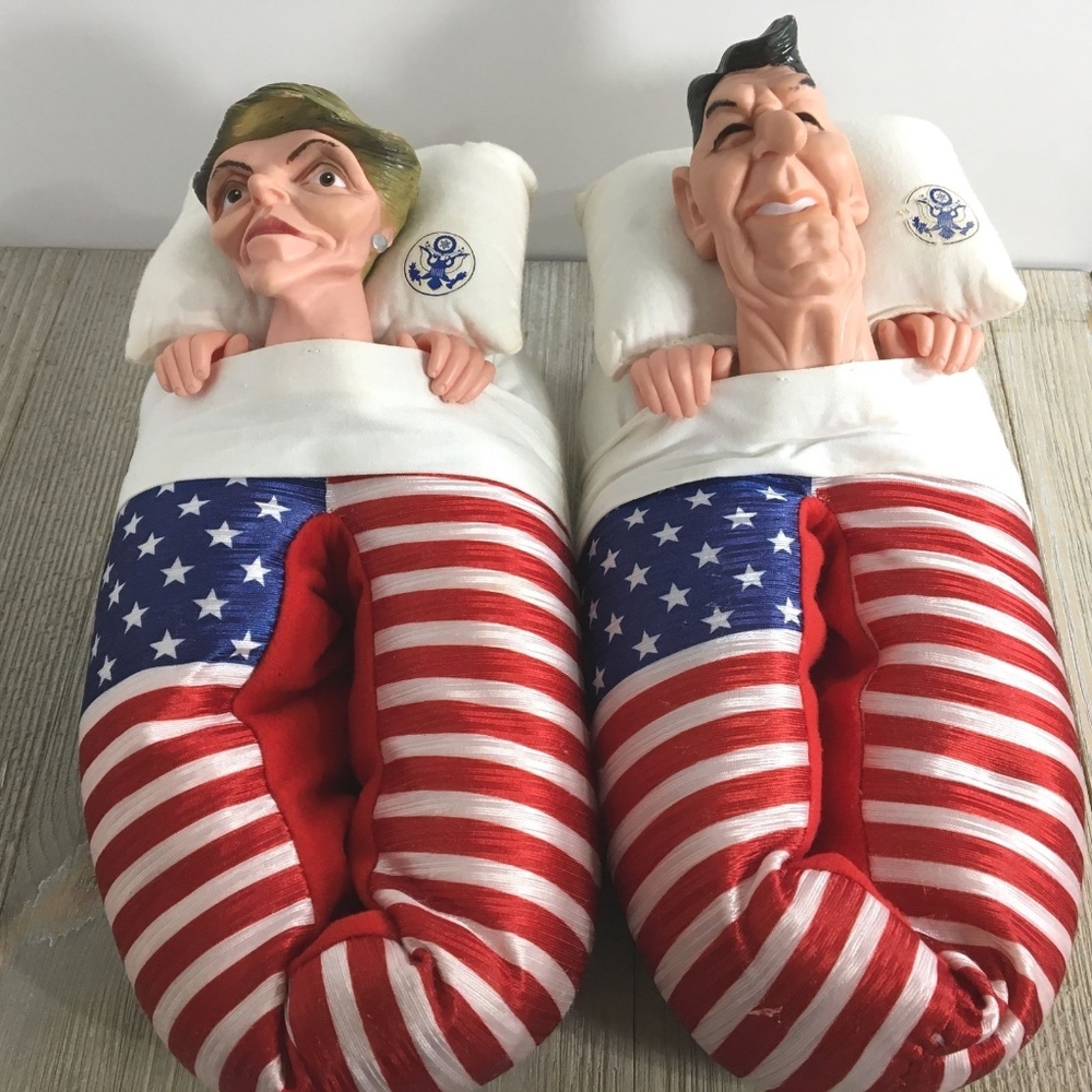 Collectable Vtg 1988 Ronald Nancy Reagan Slippers